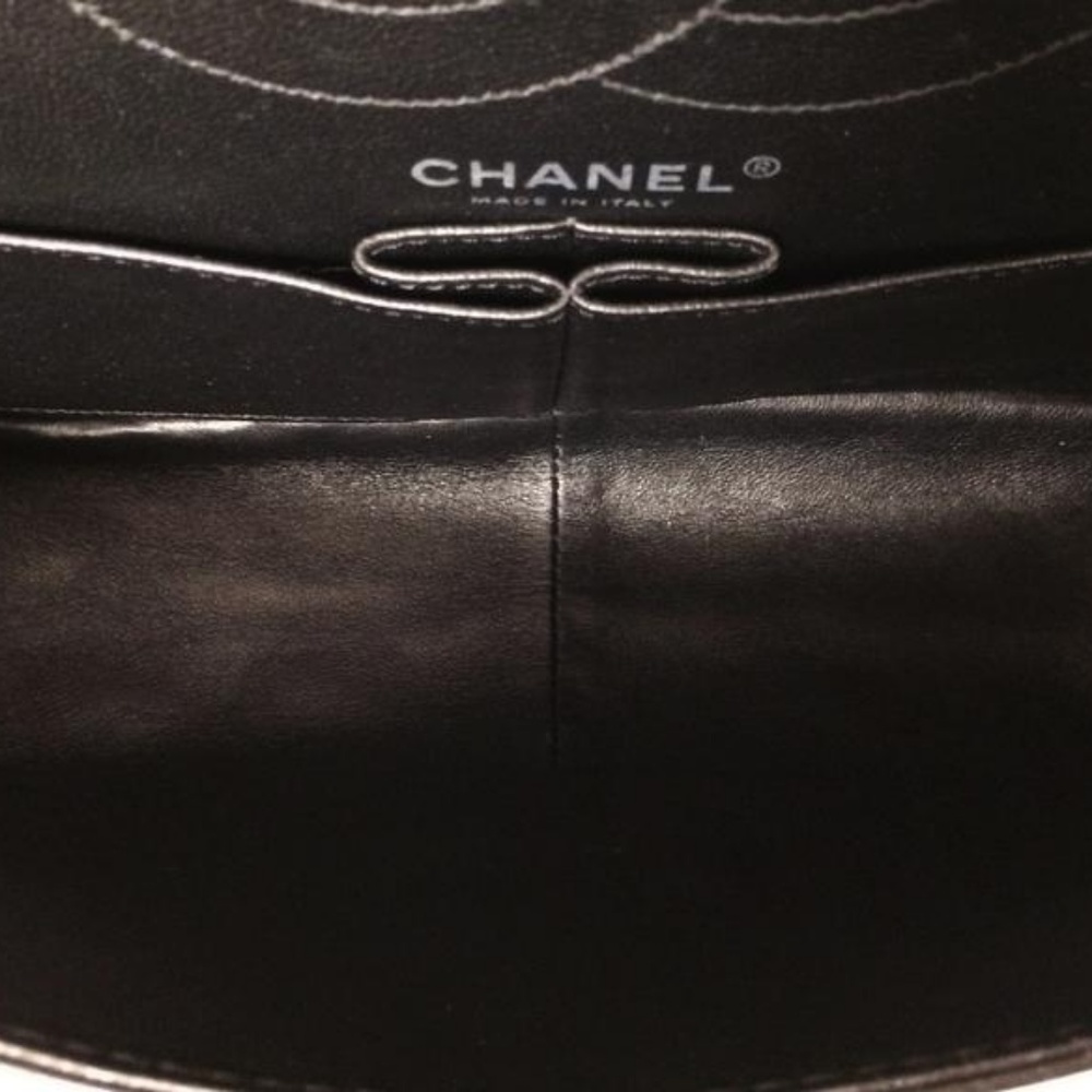 Chanel Reissue 2.55 226 Large Black Patent Leather Flap Bag - Picture 6 of 8